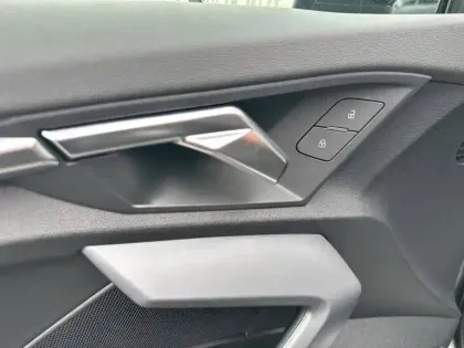 Photo 22 Audi A3  Sportback TFSI e Hybride rechargeable 204 S tronic 6