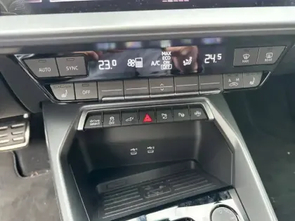 Photo 27 Audi A3  Sportback TFSI e Hybride rechargeable 204 S tronic 6