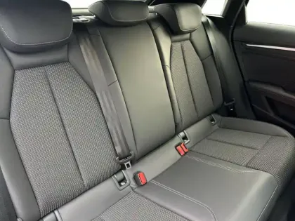 Photo 9 Audi A3  Sportback TFSI e Hybride rechargeable 204 S tronic 6