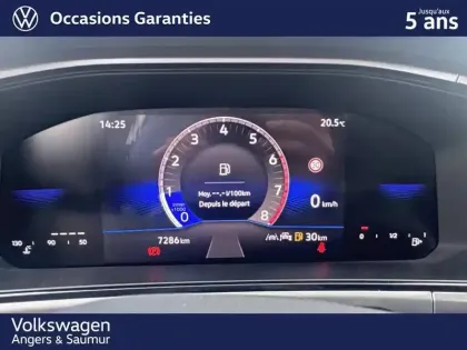 Photo 21 Volkswagen T-roc  1.0 TSI 116 Start/Stop BVM6