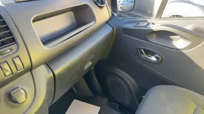 Photo 22 Nissan Nv300  FOURGON L1H1 2T8 2.0 DCI 120 BVM