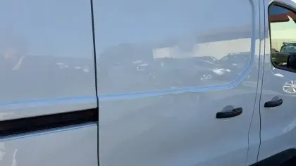 Photo 41 Nissan Nv300  FOURGON L1H1 2T8 2.0 DCI 120 BVM