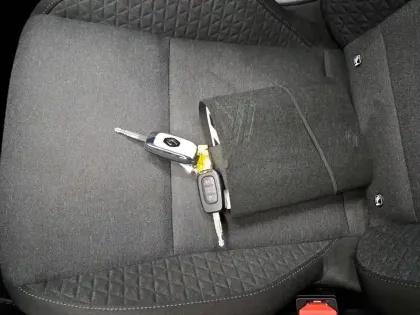 Photo 37 Renault Clio  TCe 90