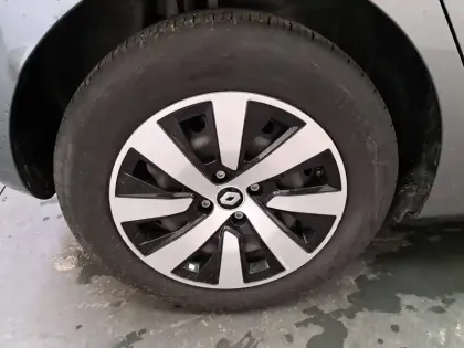 Photo 13 Renault Clio  TCe 90