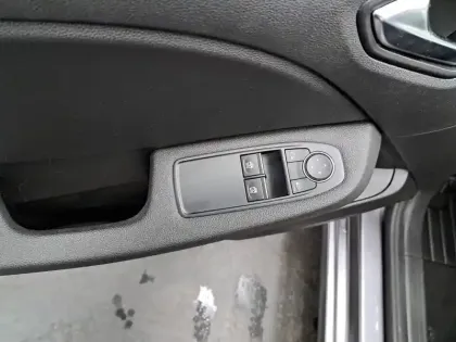 Photo 26 Renault Clio  TCe 90