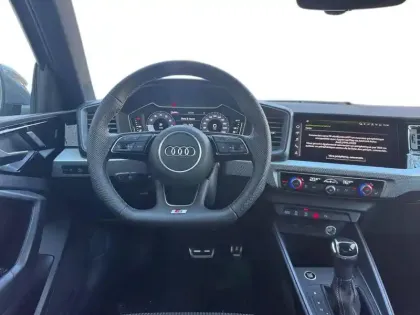 Photo 11 Audi A1  Sportback 30 TFSI 116 ch S tronic 7