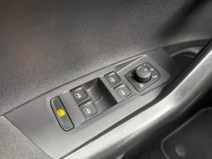 Photo 21 Volkswagen Polo  1.0 TSI 95 S&S BVM5