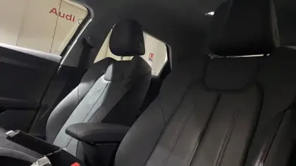 Photo 7 Audi A1  Sportback 35 TFSI 150 ch S tronic 7