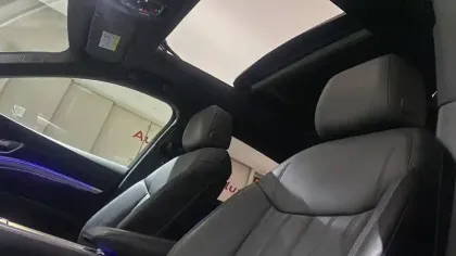 Photo 33 Audi E-tron  55 quattro 408 ch