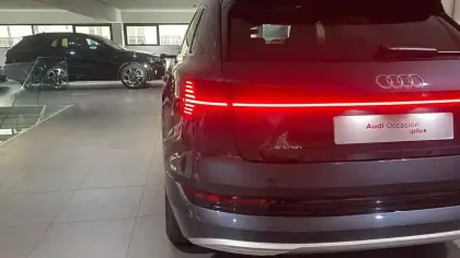 Photo 34 Audi E-tron  55 quattro 408 ch