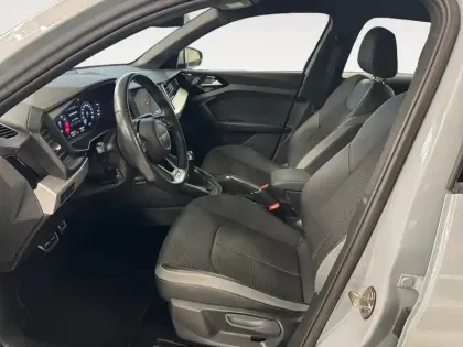 Photo 9 Audi A1  Sportback 35 TFSI 150 ch S tronic 7