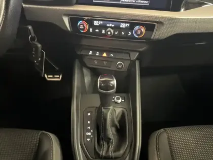 Photo 12 Audi A1  Sportback 35 TFSI 150 ch S tronic 7