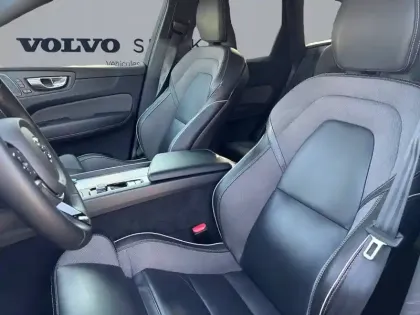 Photo 7 Volvo Xc60  T6 AWD Hybride rechargeable 253 ch+145 ch Geartronic 8