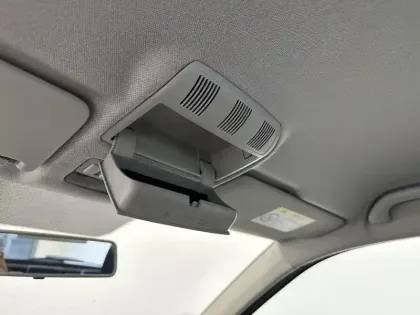 Photo 14 Skoda Fabia  1.0 MPI 60 ch Greentec