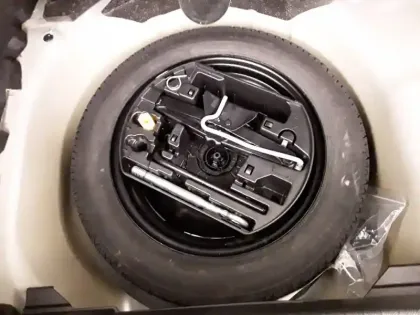 Photo 23 Peugeot 208  PureTech 100 S&S BVM6