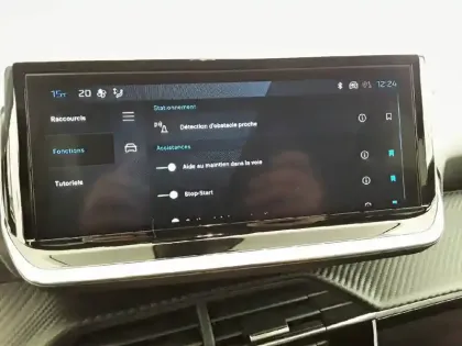 Photo 17 Peugeot 208  PureTech 100 S&S BVM6