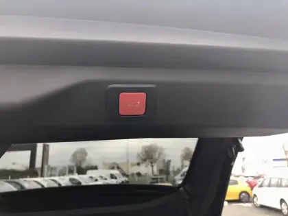 Photo 20 Peugeot 3008  Hybrid 145 e-DCS6