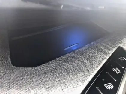 Photo 14 Peugeot 3008  Hybrid 145 e-DCS6