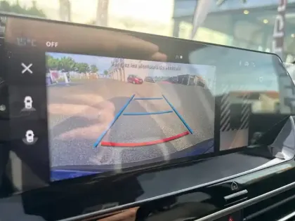 Photo 14 Citroën C4  Hybride 145 e-DCS6