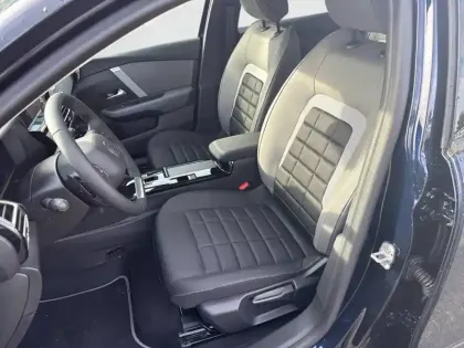 Photo 10 Citroën C4  Hybride 145 e-DCS6