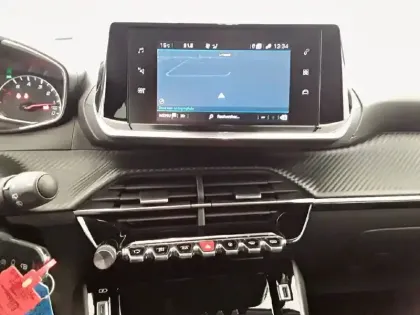 Photo 14 Peugeot 208  PureTech 100 S&S BVM6