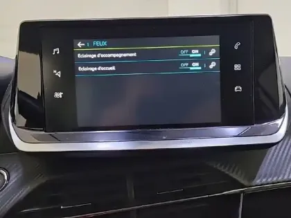 Photo 22 Peugeot 208  Electrique 50 kWh 136ch