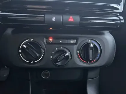 Photo 18 Citroën C3  PureTech 83 S&S BVM5