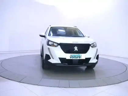 Photo 21 Peugeot 2008  PureTech 100 S&S BVM6