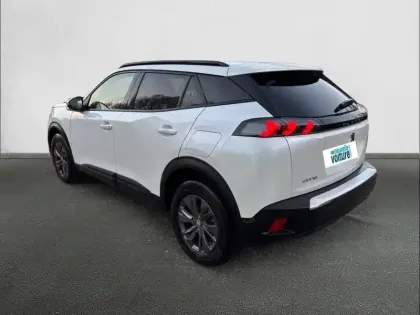 Photo 6 Peugeot 2008  PureTech 100 S&S BVM6