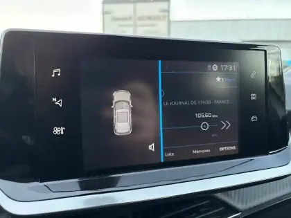 Photo 17 Peugeot 2008  PureTech 100 S&S BVM6