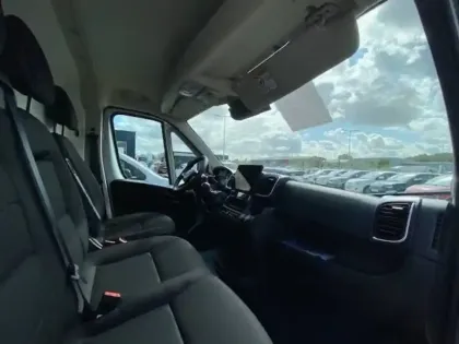 Photo 16 Fiat Ducato  FGN TOLE L2H2 (MH2) 3.5 T 140 CH S&S BVM6