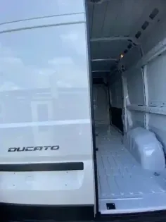 Photo 23 Fiat Ducato  FGN TOLE L2H2 (MH2) 3.5 T 140 CH S&S BVM6