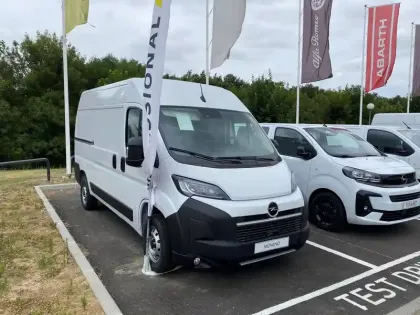 Photo 9 Opel Movano  FGN TOLE 3.3T DIESEL L2H2 120 CH MANUELLE