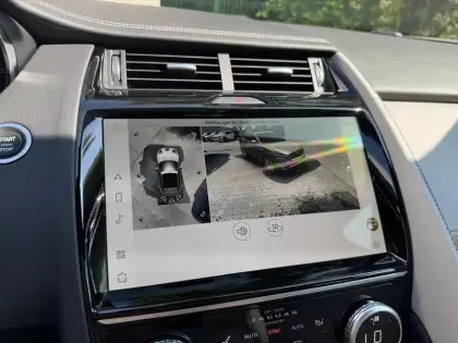 Photo 23 Jaguar E-Pace  P270e ch PHEV AWD BVA