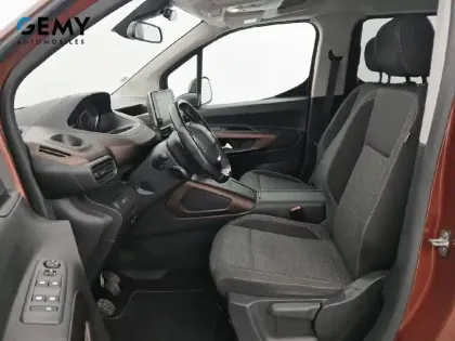 Photo 8 Peugeot Rifter  Standard BlueHDi 100 S&S BVM5