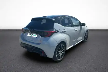 Photo 5 Toyota Yaris  Hybride 130h