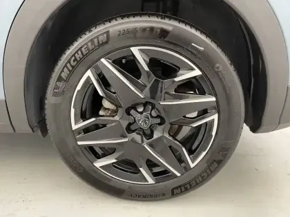 Photo 15 Peugeot 3008  Hybrid 136 e-DCS6