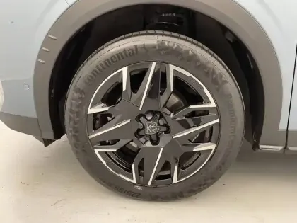 Photo 16 Peugeot 3008  Hybrid 136 e-DCS6