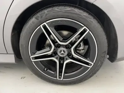 Photo 16 Mercedes CLA  Shooting Brake 200 d 8G-DCT