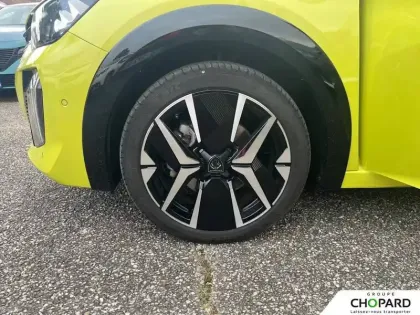 Photo 13 Peugeot 208  Electrique 54 kWh 156ch