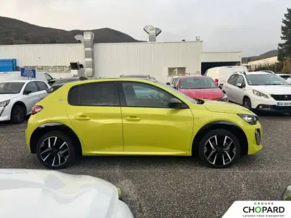 Photo 34 Peugeot 208  Electrique 54 kWh 156ch