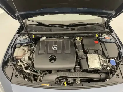 Photo 44 Mercedes Classe A  180 d 7G-DCT