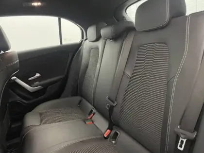 Photo 47 Mercedes Classe A  180 d 7G-DCT