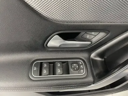 Photo 91 Mercedes Classe A  180 d 7G-DCT