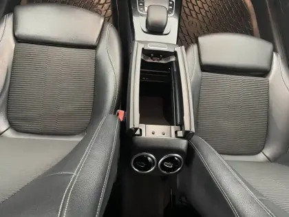 Photo 54 Mercedes Classe A  180 d 7G-DCT