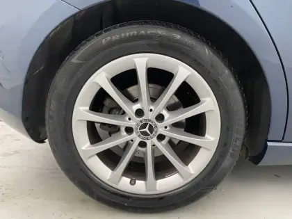 Photo 82 Mercedes Classe A  180 d 7G-DCT