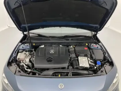 Photo 24 Mercedes Classe A  180 d 7G-DCT