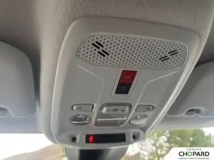 Photo 25 Peugeot 208  Hybrid 100 e-DCS6