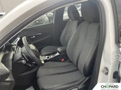 Photo 8 Peugeot 208  Hybrid 100 e-DCS6