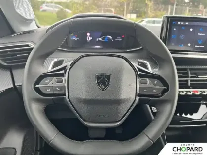 Photo 16 Peugeot 208  Hybrid 100 e-DCS6